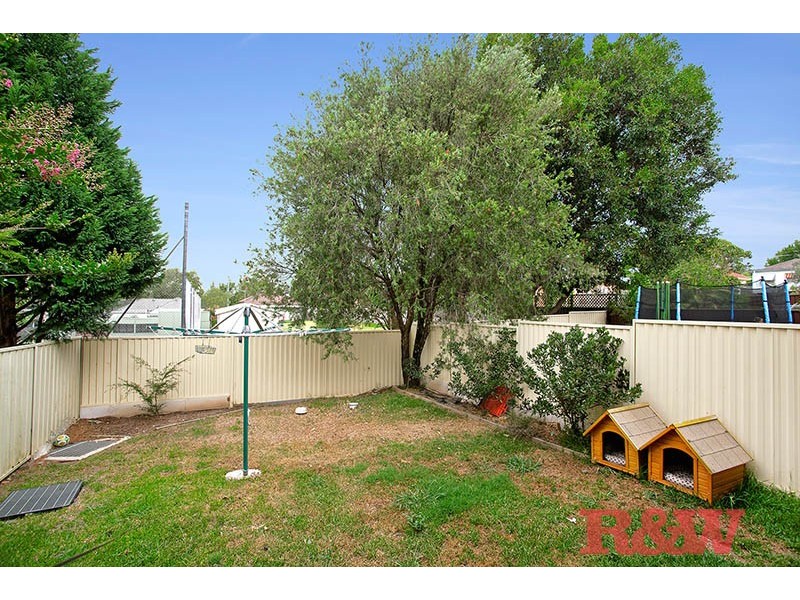 5A Rona Street, Peakhurst NSW 2210