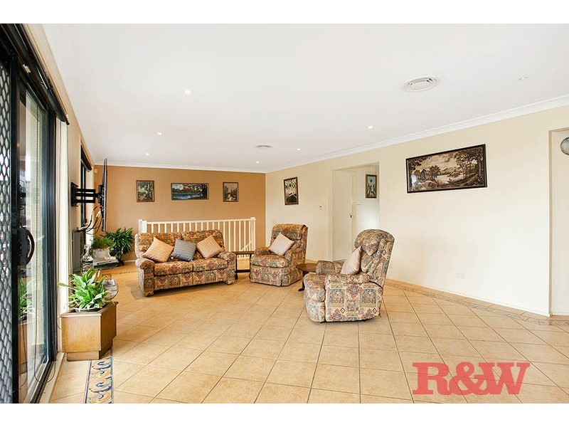 8 Old Forest Road, Lugarno NSW 2210