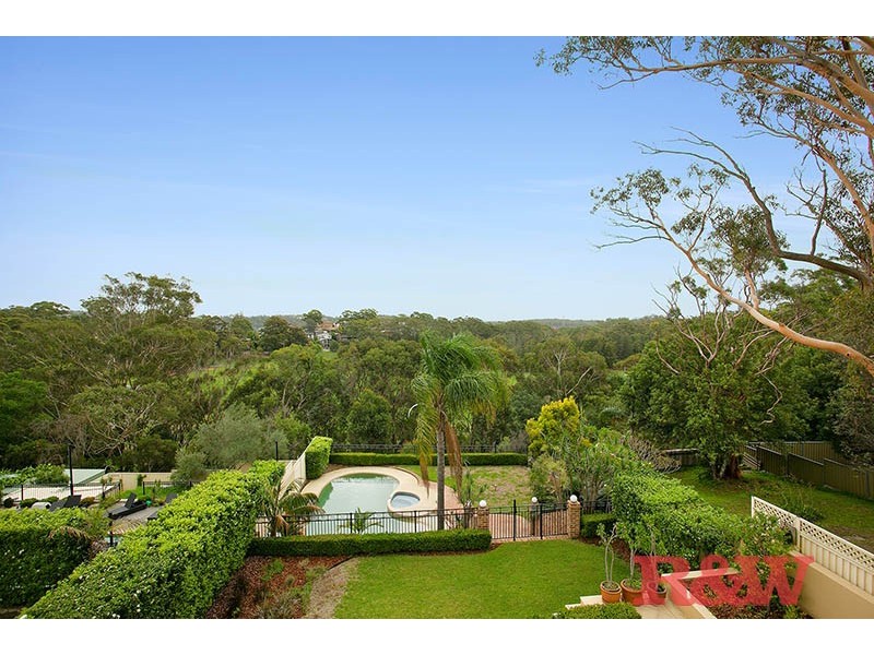 8 Old Forest Road, Lugarno NSW 2210