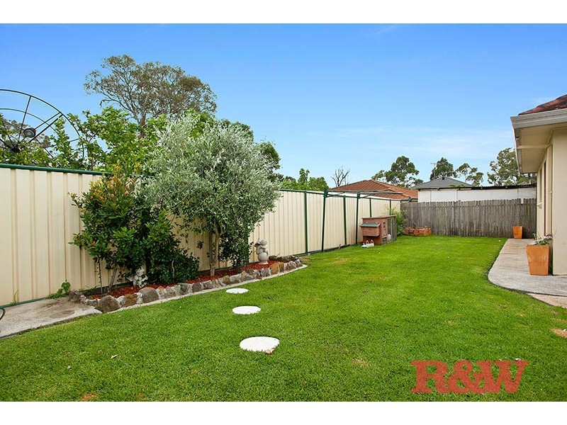 10 Shenstone Road, Riverwood NSW 2210