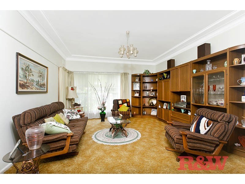 2 Treloar Avenue, Mortdale NSW 2223