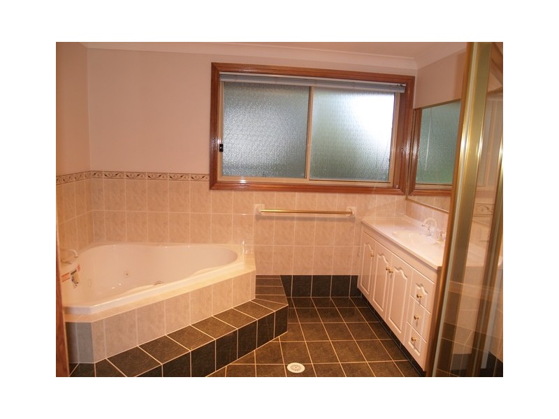 23 Hymen Street, Peakhurst NSW 2210