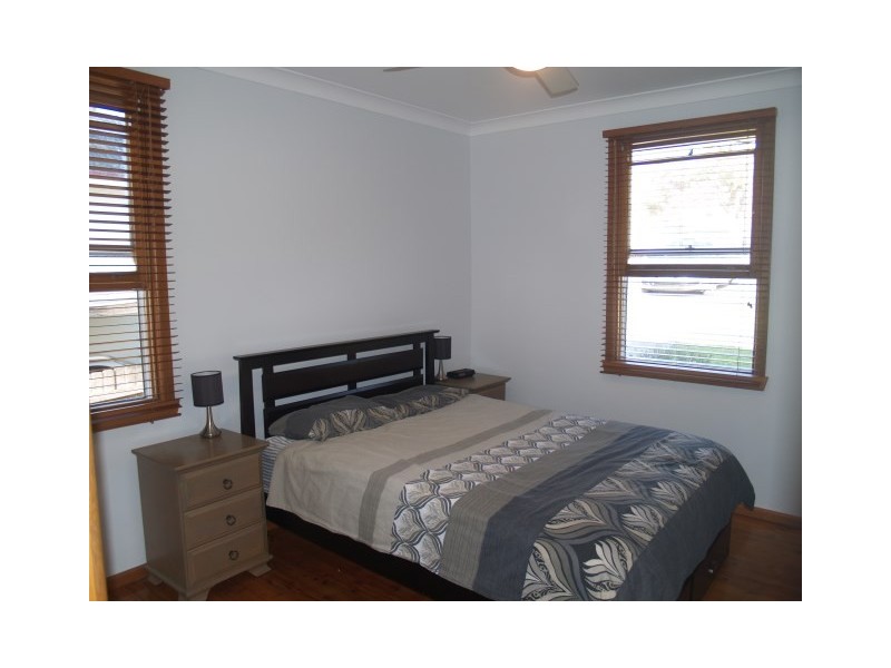 38 Gover Street, Peakhurst NSW 2210