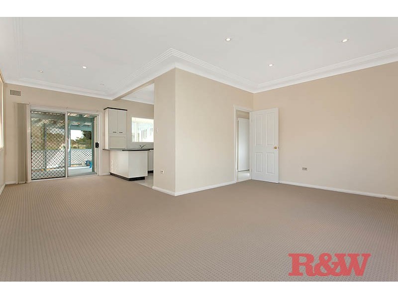 2A Bowman Street, Mortdale NSW 2223