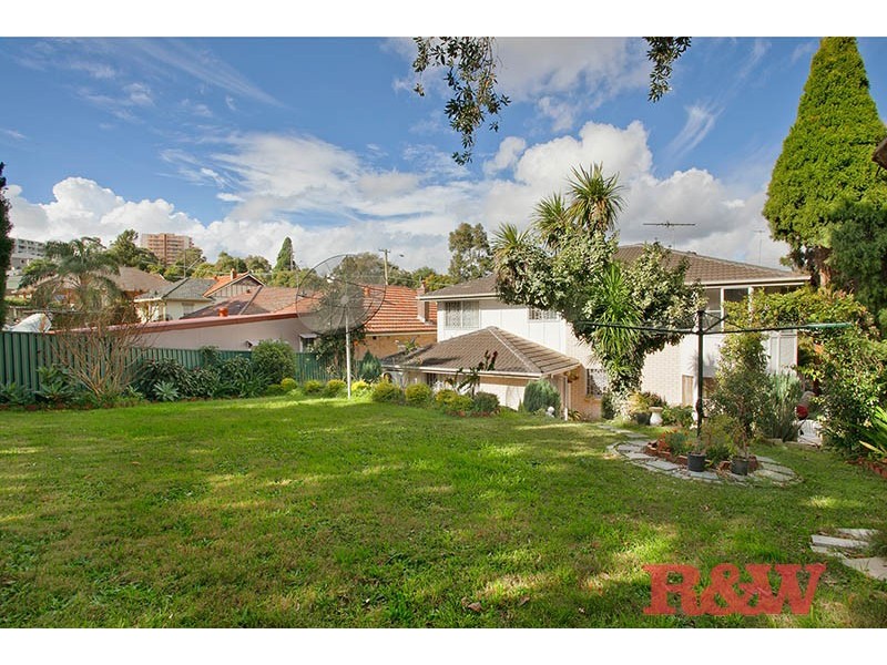 29 Hillcrest Avenue, Hurstville NSW 2220