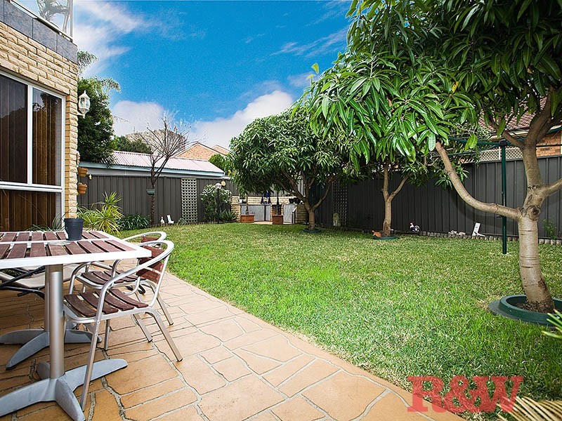 149 Stoney Creek Rd, Beverly Hills NSW 2209