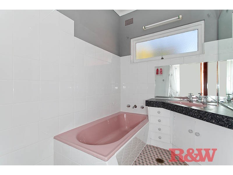 6/176 Broad Arrow Road, Riverwood NSW 2210