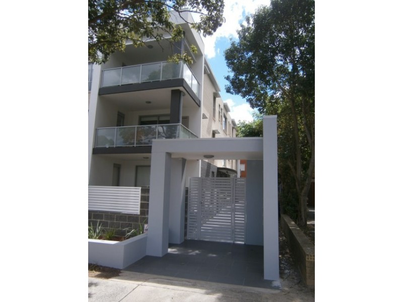 1/22b Macquarie Place, Mortdale NSW 2223