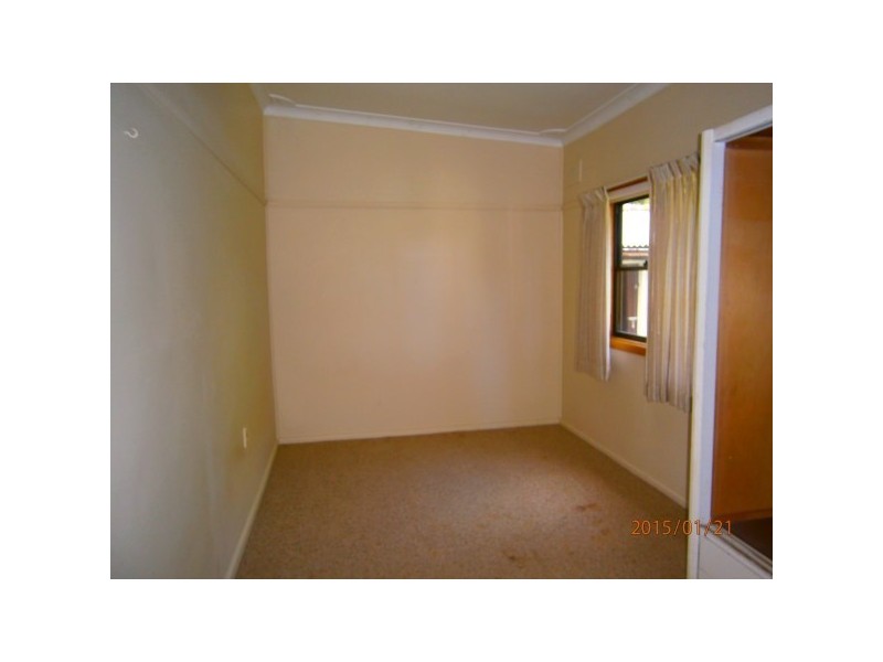 11 Beaconsfield Road, Mortdale NSW 2223