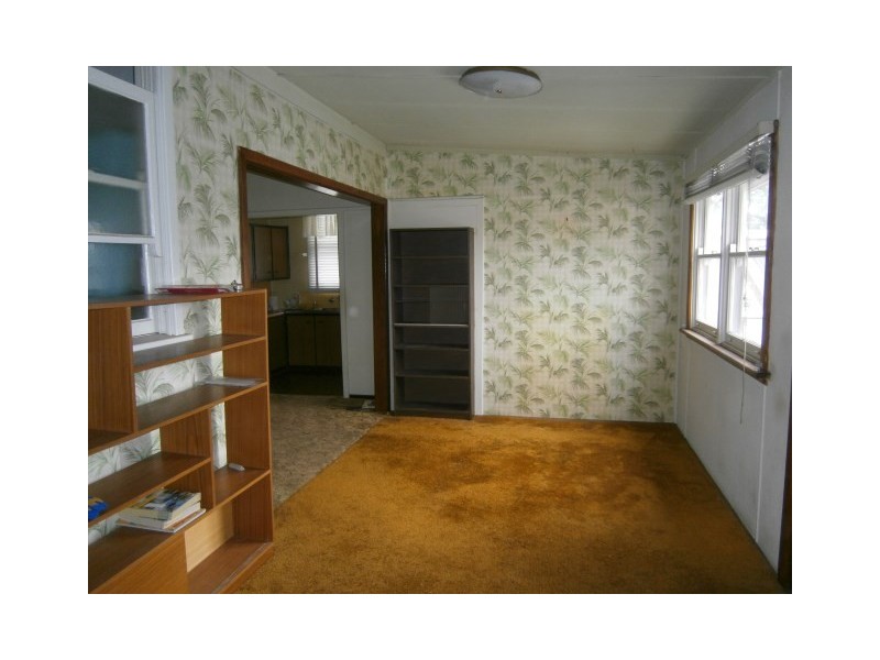 66 Lawrence Street, Peakhurst NSW 2210