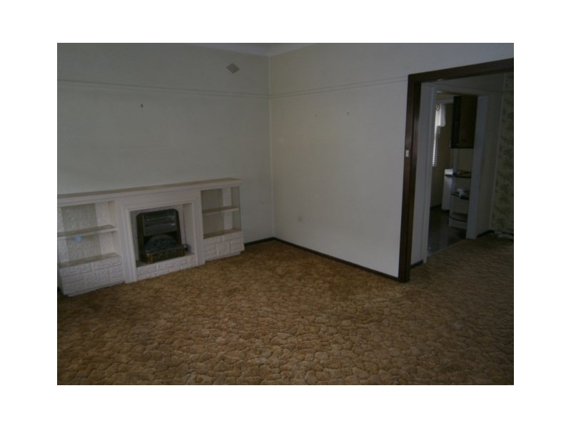 66 Lawrence Street, Peakhurst NSW 2210