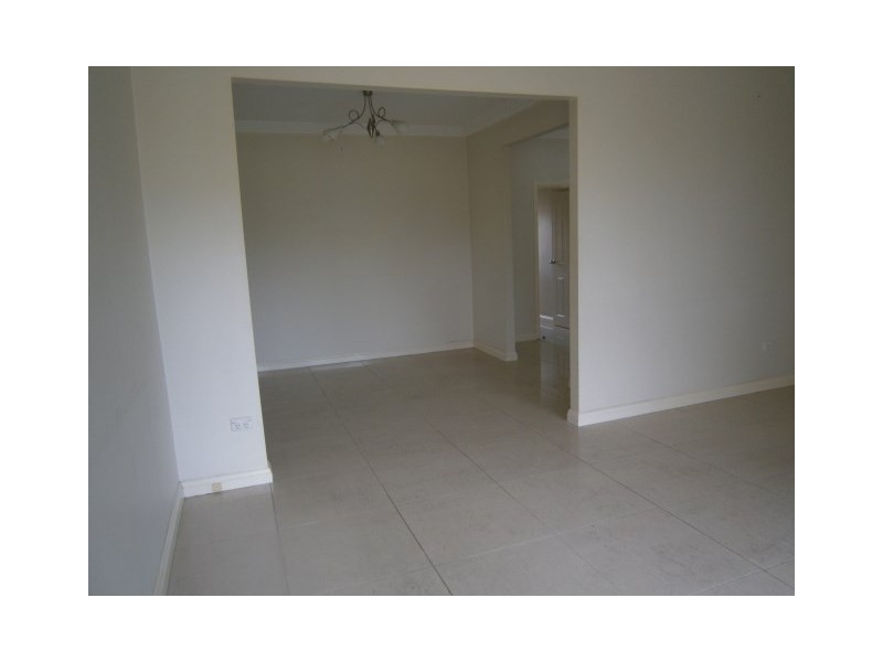 7 Gover Street, Peakhurst NSW 2210