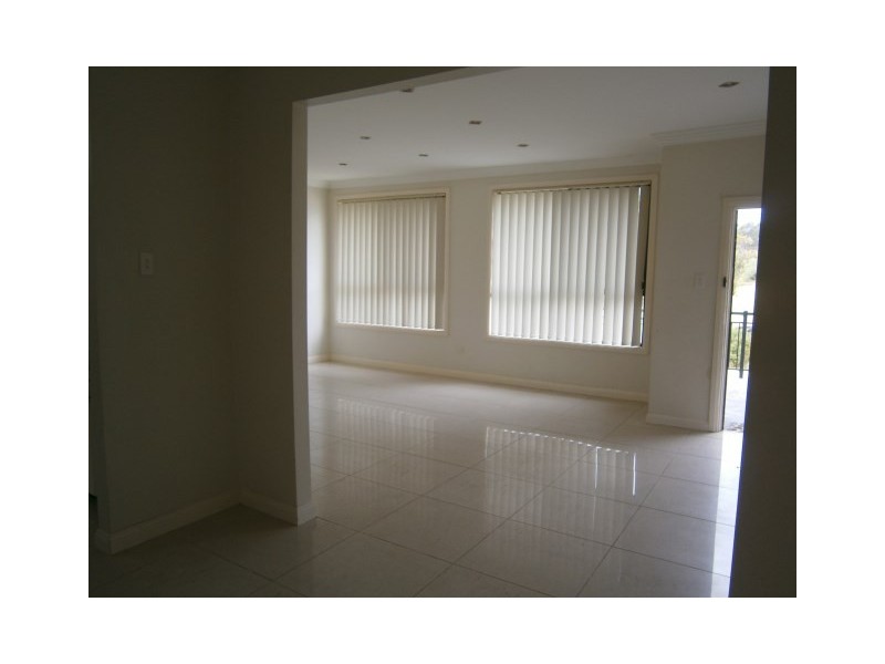 7 Gover Street, Peakhurst NSW 2210