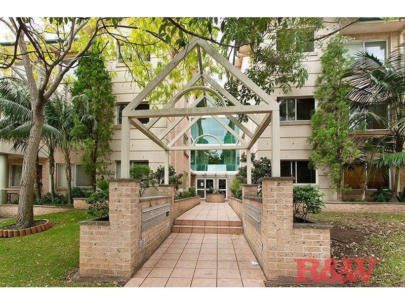 4/20-24 Dalcassia Street, Hurstville NSW 2220