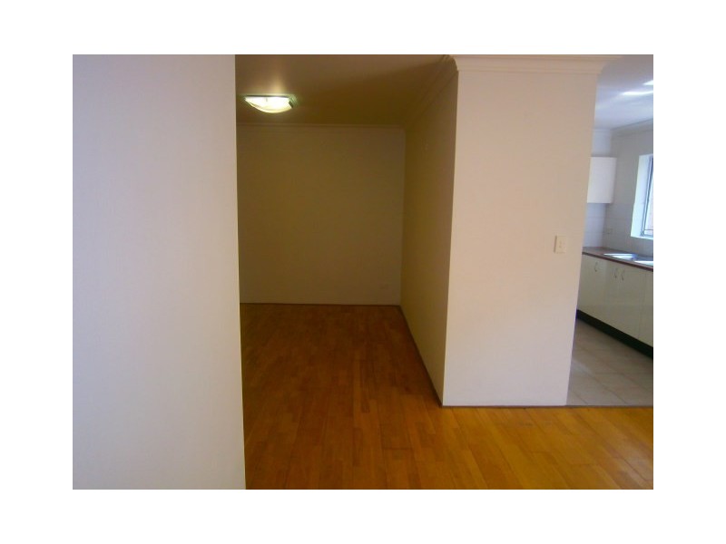 4/20-24 Dalcassia Street, Hurstville NSW 2220