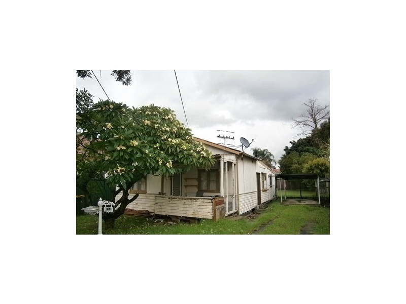 70 Baumans Road, Peakhurst NSW 2210