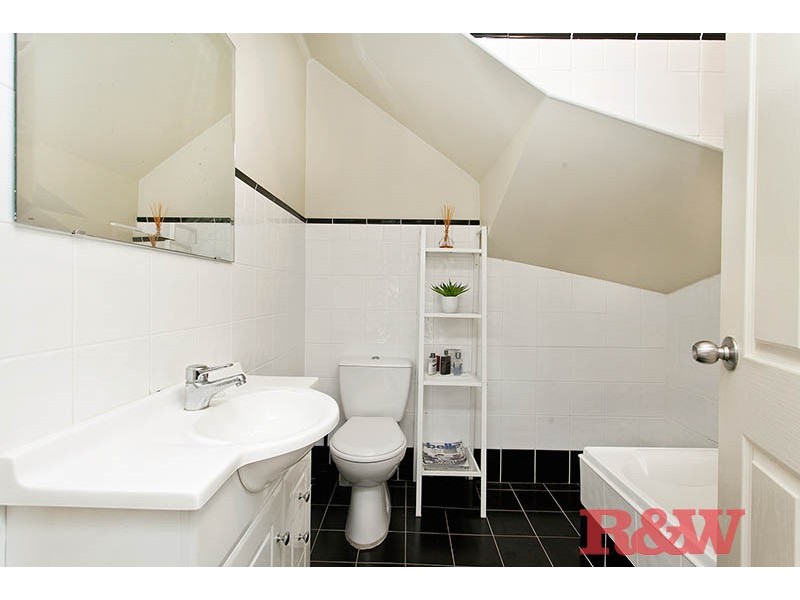 11/17 Newman Street, Mortdale NSW 2223