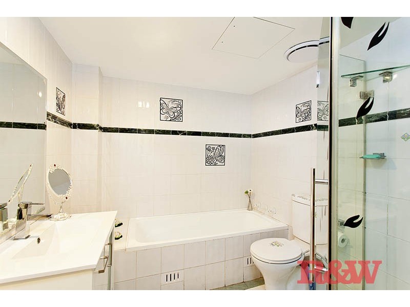 4/20-24 Dalcassia St, Hurstville NSW 2220