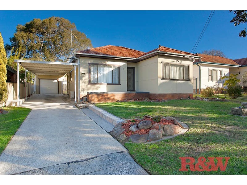 49 Orana Crescent, Peakhurst Heights NSW 2210