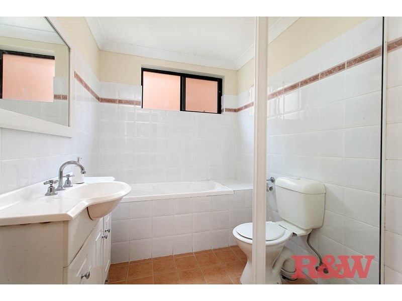 2/56 Pitt Street, Mortdale NSW 2223