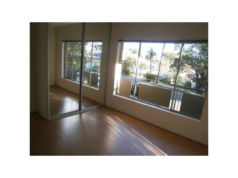 2/58 Jersey Ave, Mortdale NSW 2223