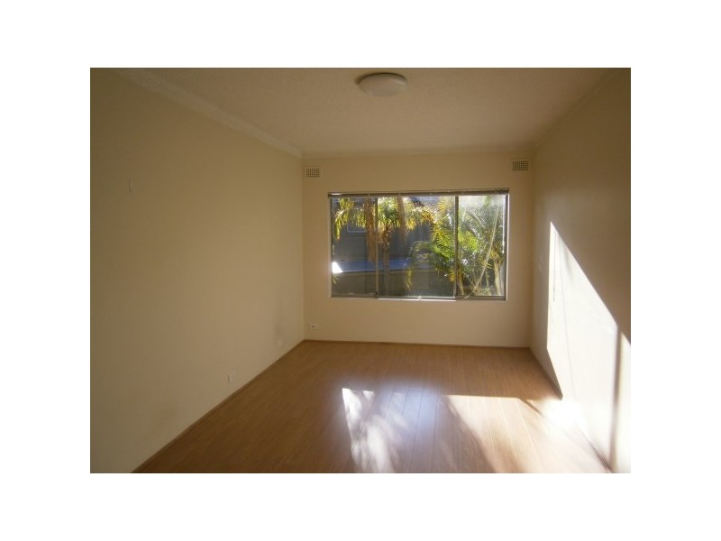 2/58 Jersey Ave, Mortdale NSW 2223