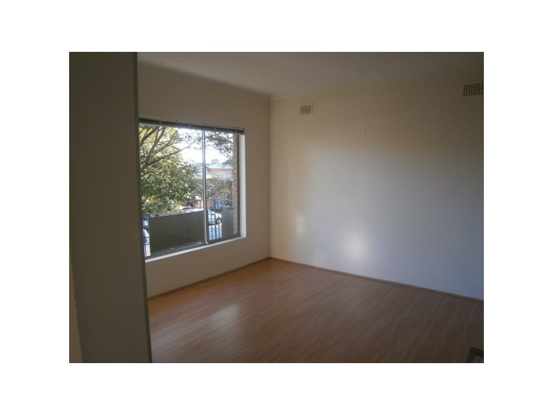 2/58 Jersey Ave, Mortdale NSW 2223