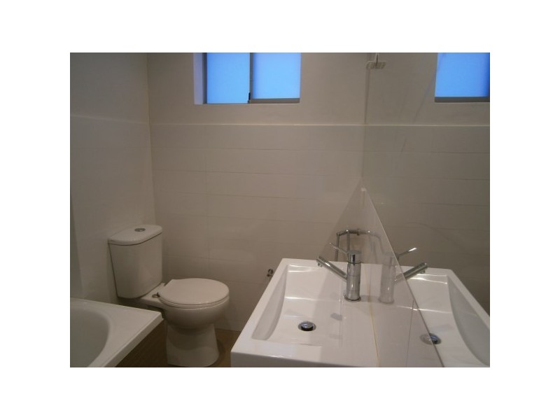 2/58 Jersey Ave, Mortdale NSW 2223