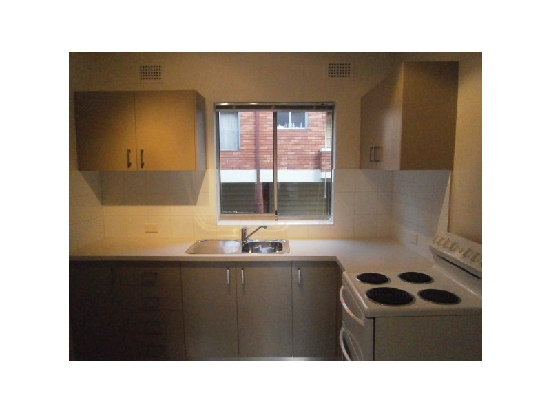 2/58 Jersey Ave, Mortdale NSW 2223