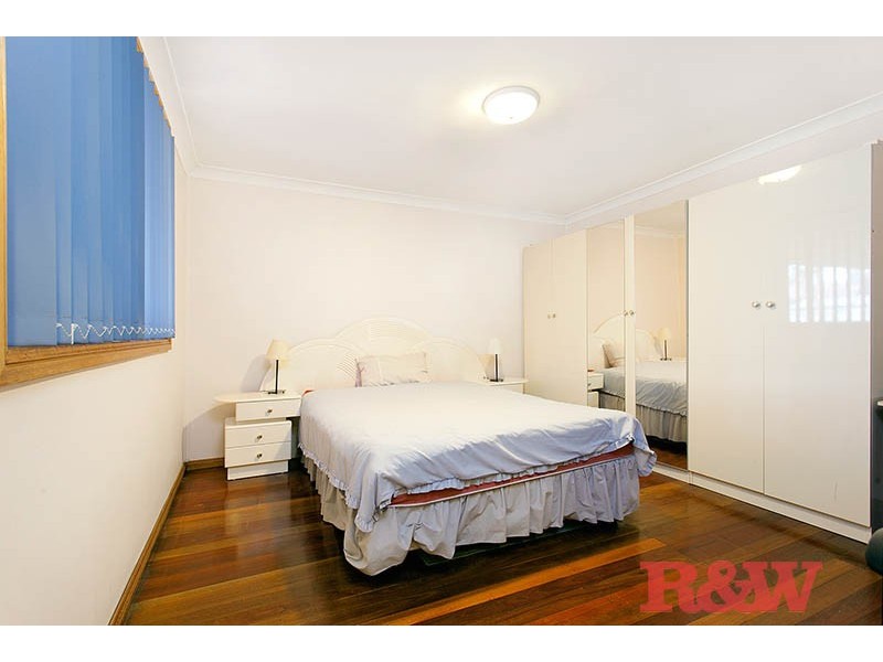 13 Park Street, Peakhurst NSW 2210