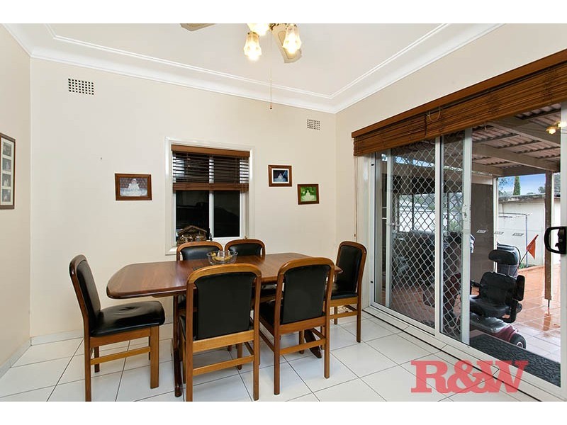13 Park Street, Peakhurst NSW 2210