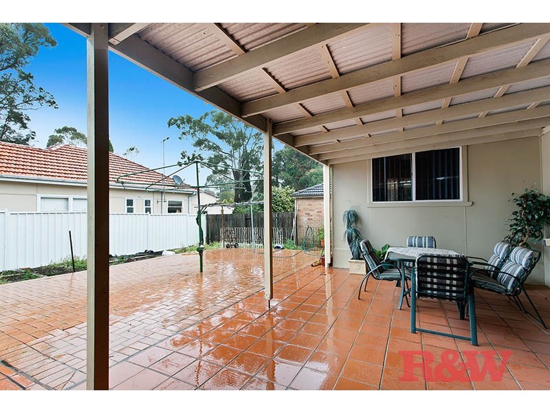 13 Park Street, Peakhurst NSW 2210