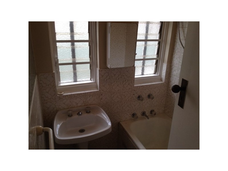 924 Forest Road, Peakhurst NSW 2210