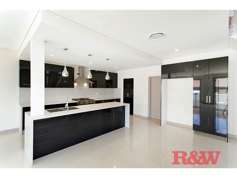 7 Binalong Ave, Caringbah NSW 2229