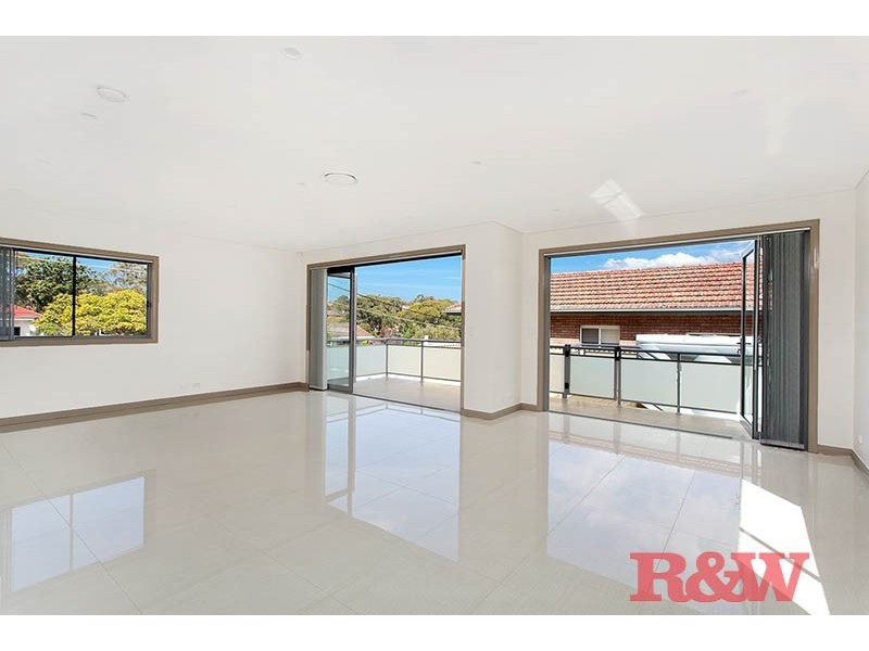 7 Binalong Ave, Caringbah NSW 2229