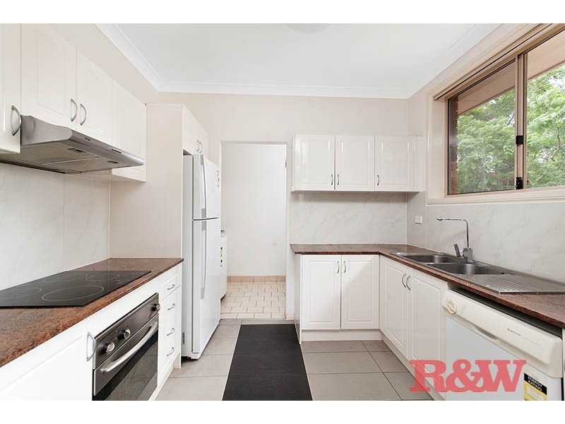 4/87 Bonds Road, Peakhurst NSW 2210