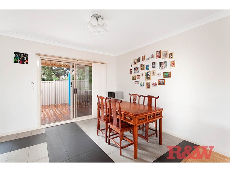 4/87 Bonds Road, Peakhurst NSW 2210