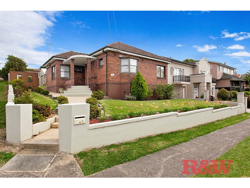 81 Railway Parade, Mortdale NSW 2223