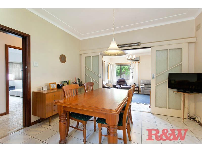 81 Railway Parade, Mortdale NSW 2223