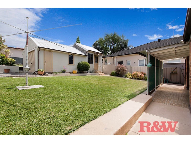 81 Railway Parade, Mortdale NSW 2223