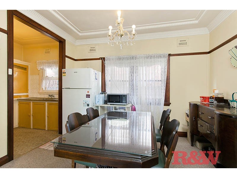 63 Mountview Avenue, Beverly Hills NSW 2209