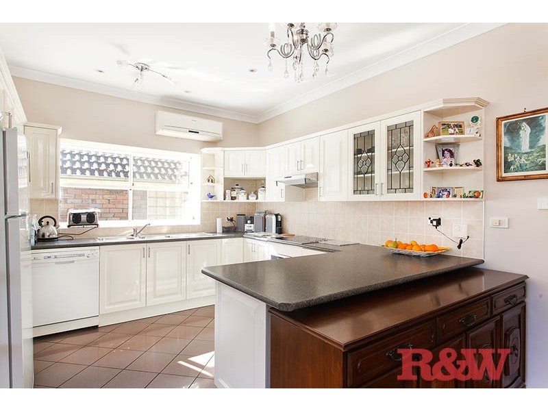 980 Forest Road, Lugarno NSW 2210