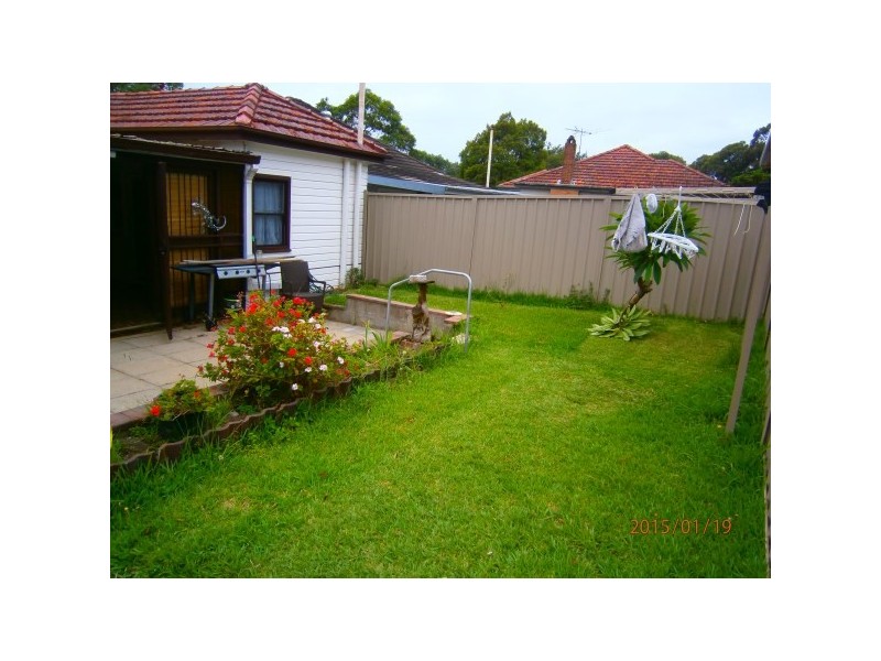 60 Walter St, Mortdale NSW 2223