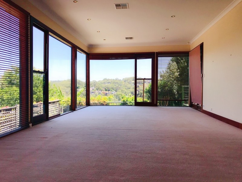 29 Woodlands Ave, Lugarno NSW 2210