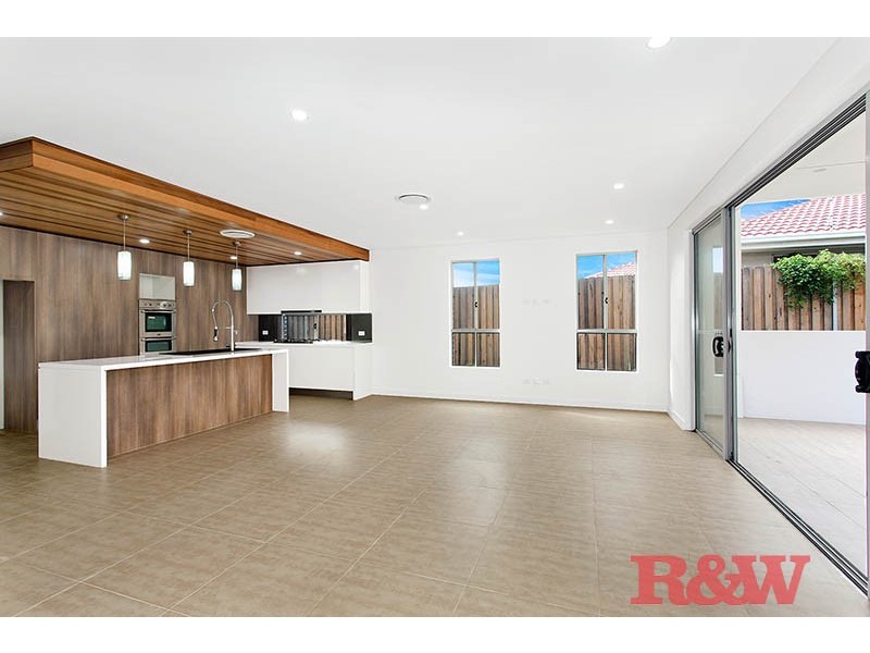 122 Boundary Road, Peakhurst NSW 2210