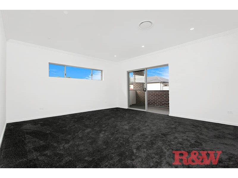 122 Boundary Road, Peakhurst NSW 2210