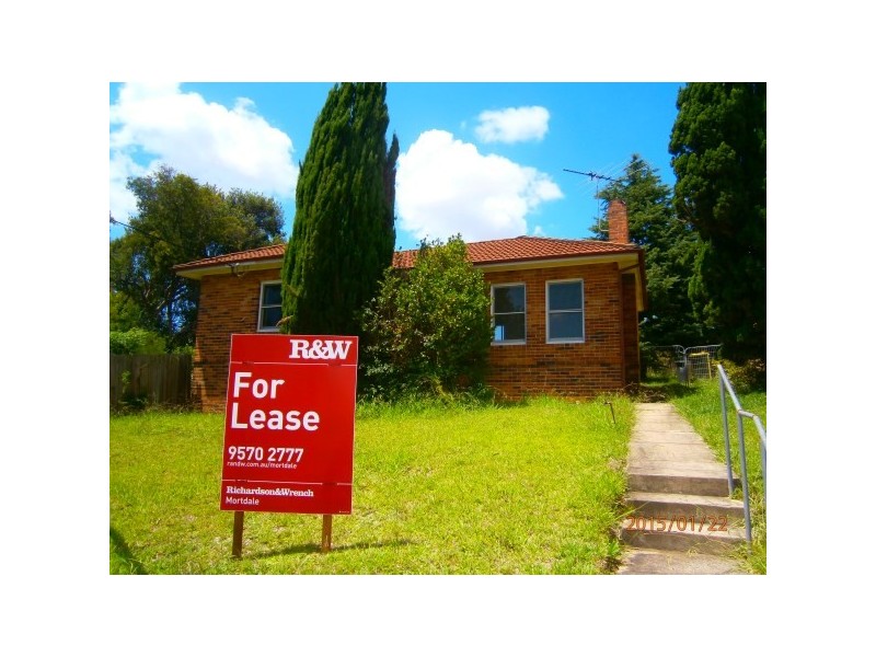 13 Olive Cres, Peakhurst NSW 2210
