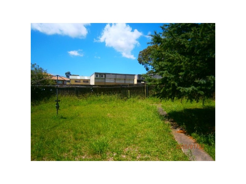 13 Olive Cres, Peakhurst NSW 2210