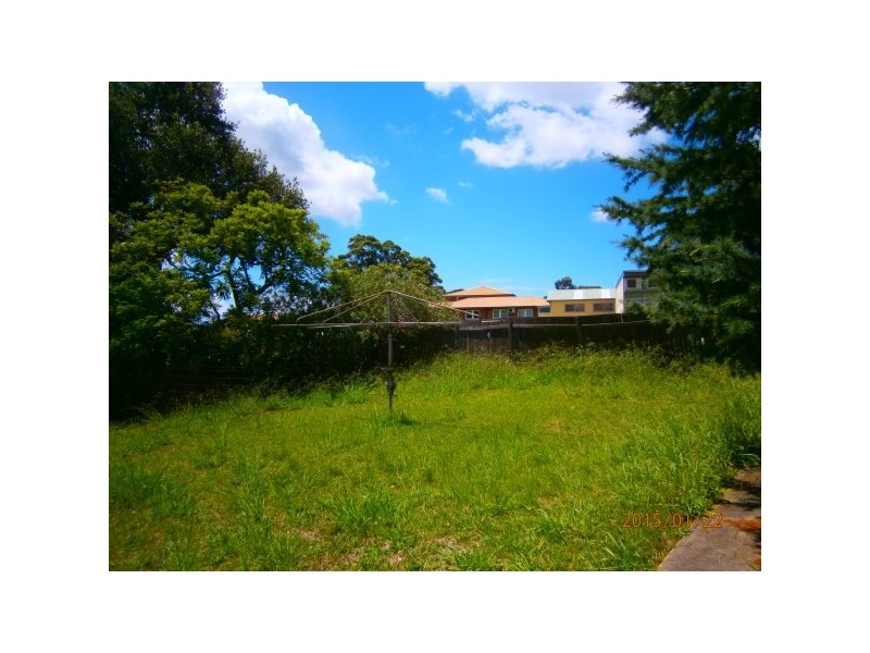 13 Olive Cres, Peakhurst NSW 2210