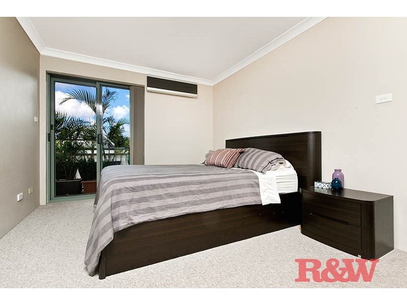 13/2-6 Martin Place, Mortdale NSW 2223